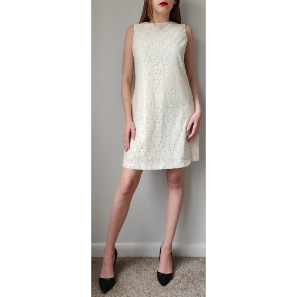 Tabitha Sensational Shift Ivory Lace Dress 2 Keyhole Back Bridal Bride